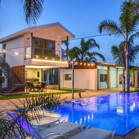Oasis By The Sea - Cyprus Ferienhaus