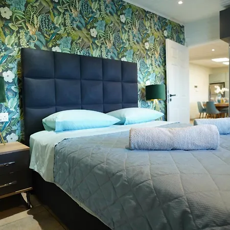 Oasis By The Sea - Cyprus Holiday home *