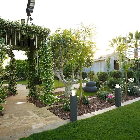 Oasis By The Sea - Cyprus Holiday home *