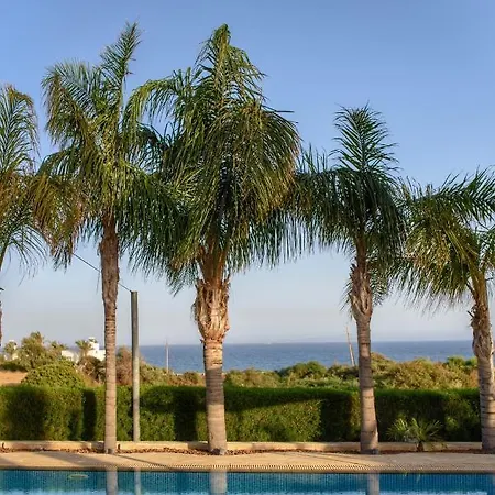 Oasis By The Sea - Cyprus Semesterbostad