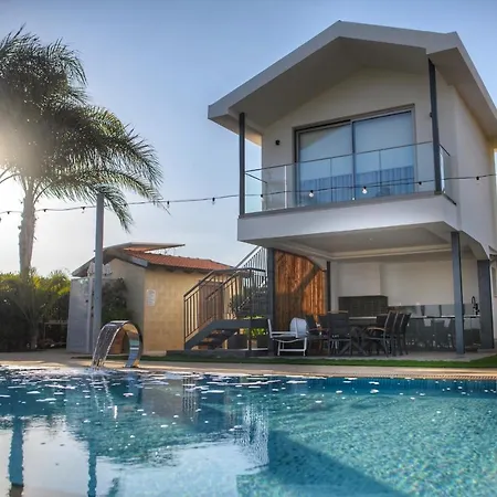 Oasis By The Sea - Cyprus Semesterbostad