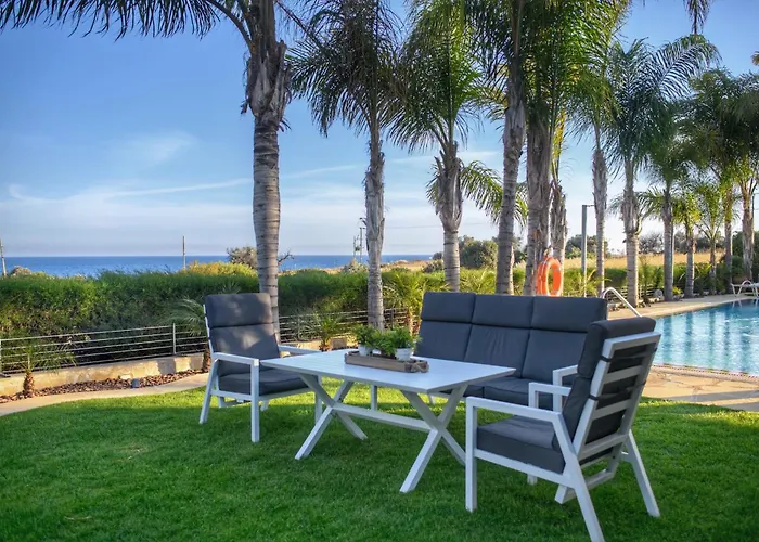 Holiday home Oasis By The Sea - Cyprus